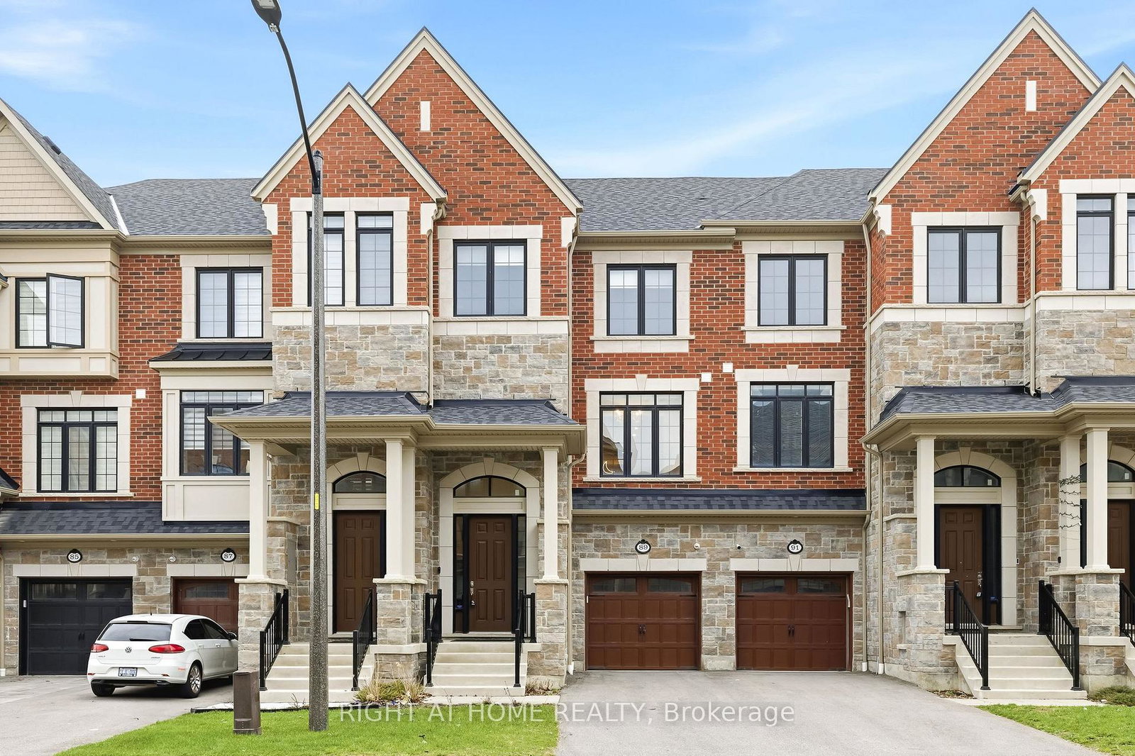 89-dorian-drive-whitby-ontario-e13073558