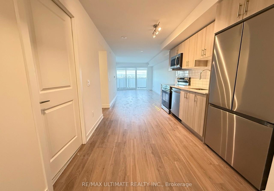 1010-sandy-beach-road-pickering-ontario-e13074076