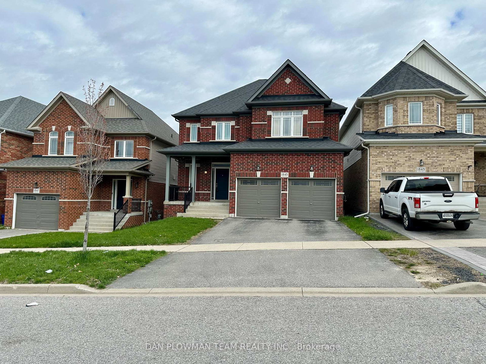 1845-silverstone-crescent-oshawa-ontario-e13074834
