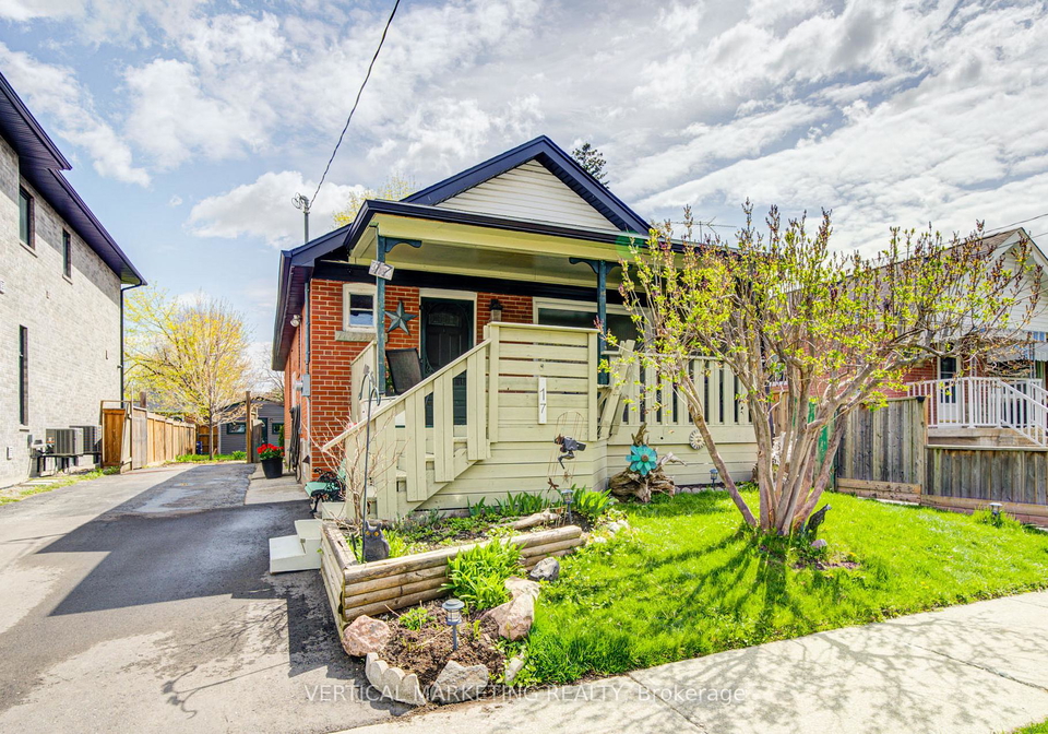 17-arden-crescent-scarborough-ontario-e13074952