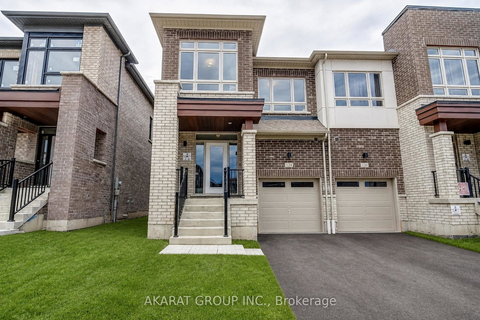 124-armilia-place-whitby-ontario-e13075132