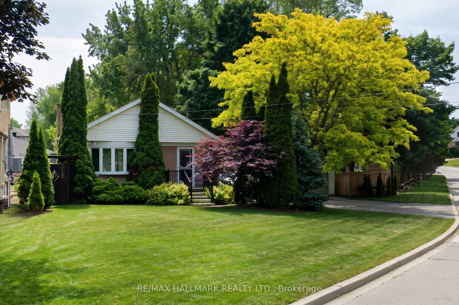 89-scarborough-heights-boulevard-scarborough-ontario-e13075156