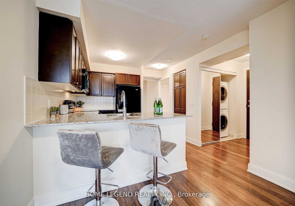 125-village-green-square-scarborough-ontario-e13075166