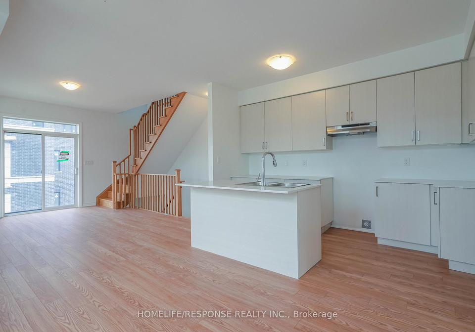 331-okanagan-path-s-oshawa-ontario-e13075886