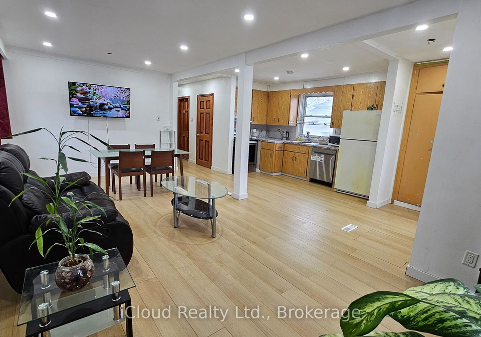 39-frey-crescent-scarborough-ontario-e13075956