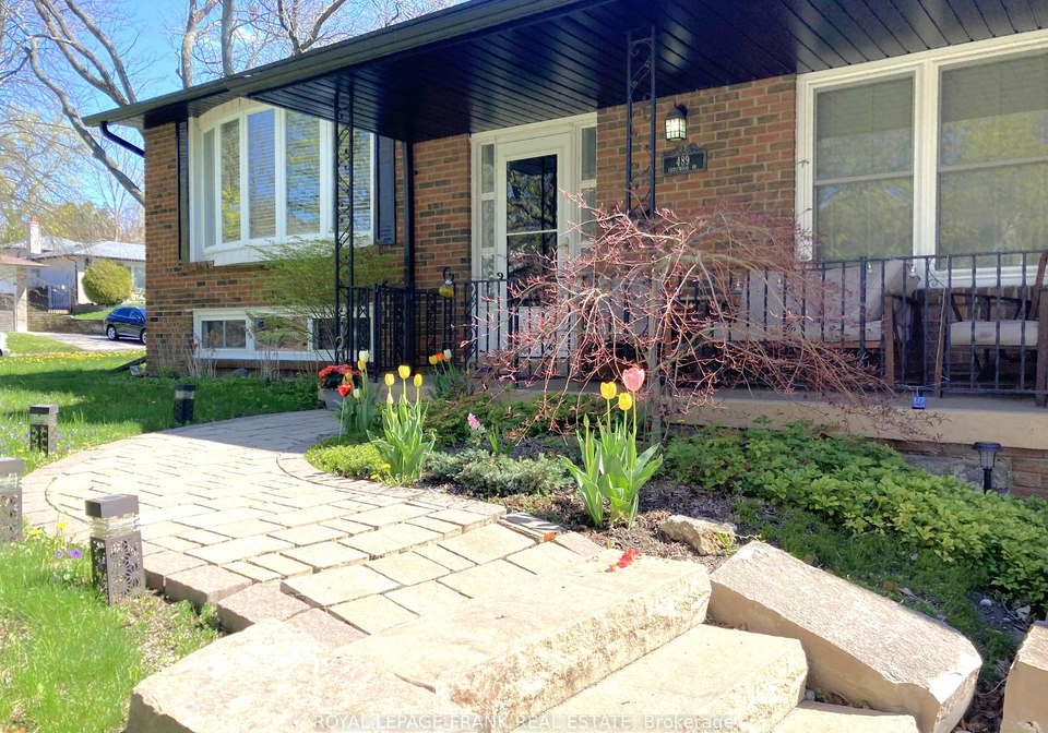 489-crestwood-drive-oshawa-ontario-e13076376
