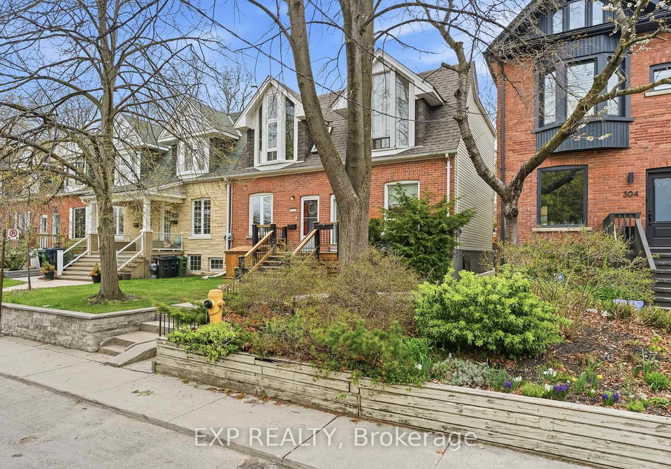 302-bain-avenue-toronto-ontario-e13076560