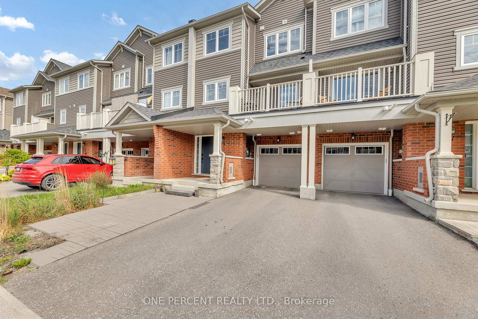 19-nearco-crescent-oshawa-ontario-e13076682