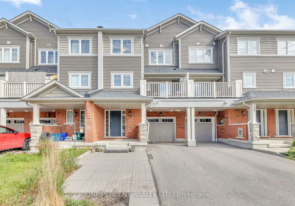 19-nearco-crescent-oshawa-ontario-e13076682