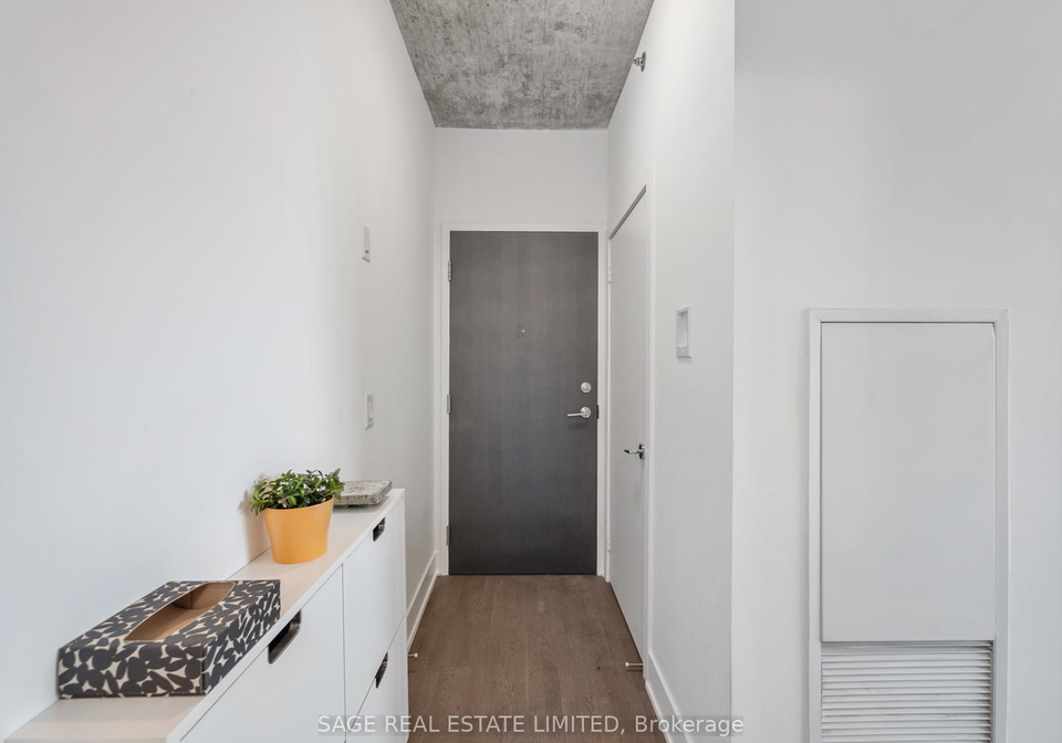 630-queen-east-street-toronto-ontario-e13076868