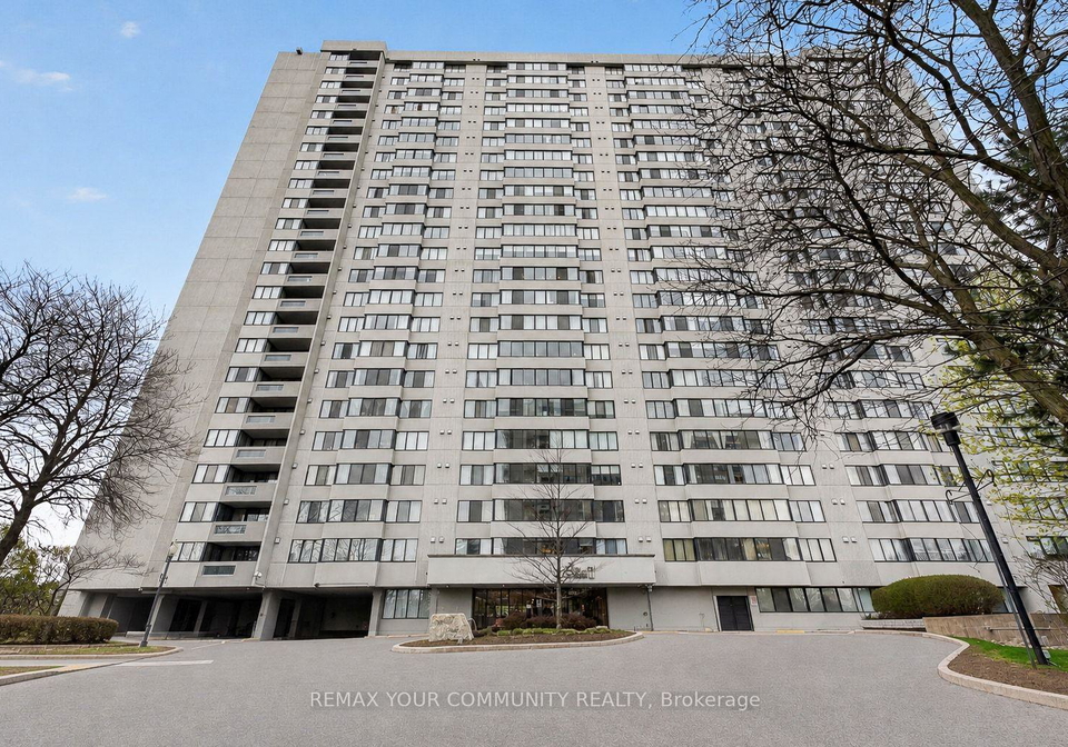 2330-bridletown-circle-scarborough-ontario-e13076906