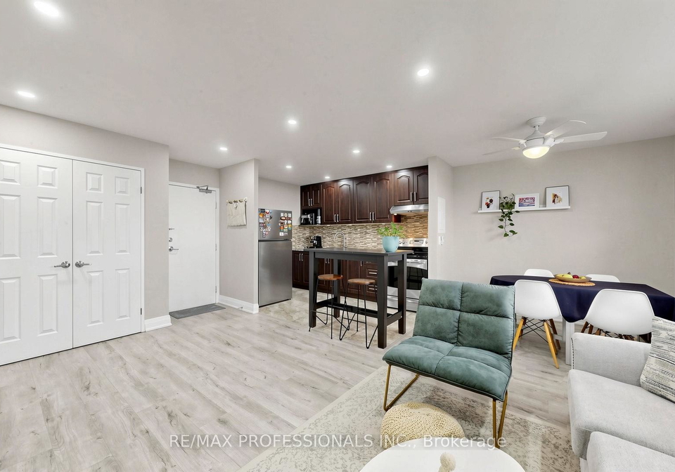 100-dundalk-drive-scarborough-ontario-e13076980