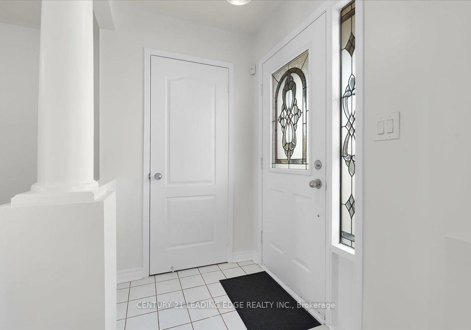 46-georgina-gate-scarborough-ontario-e13077022
