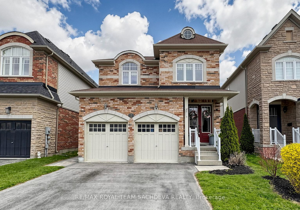 7-woolacott-lane-clarington-ontario-e13077316