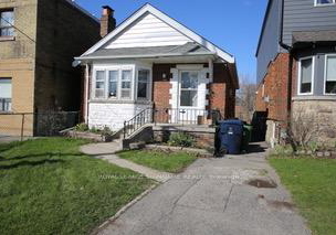 220-donlands-avenue-east-york-ontario-e13077708