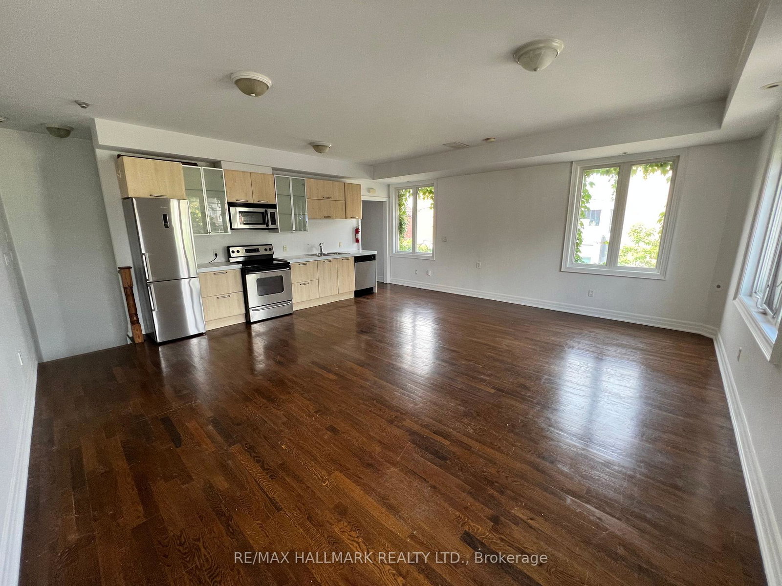 215-heward-avenue-toronto-ontario-e13077766