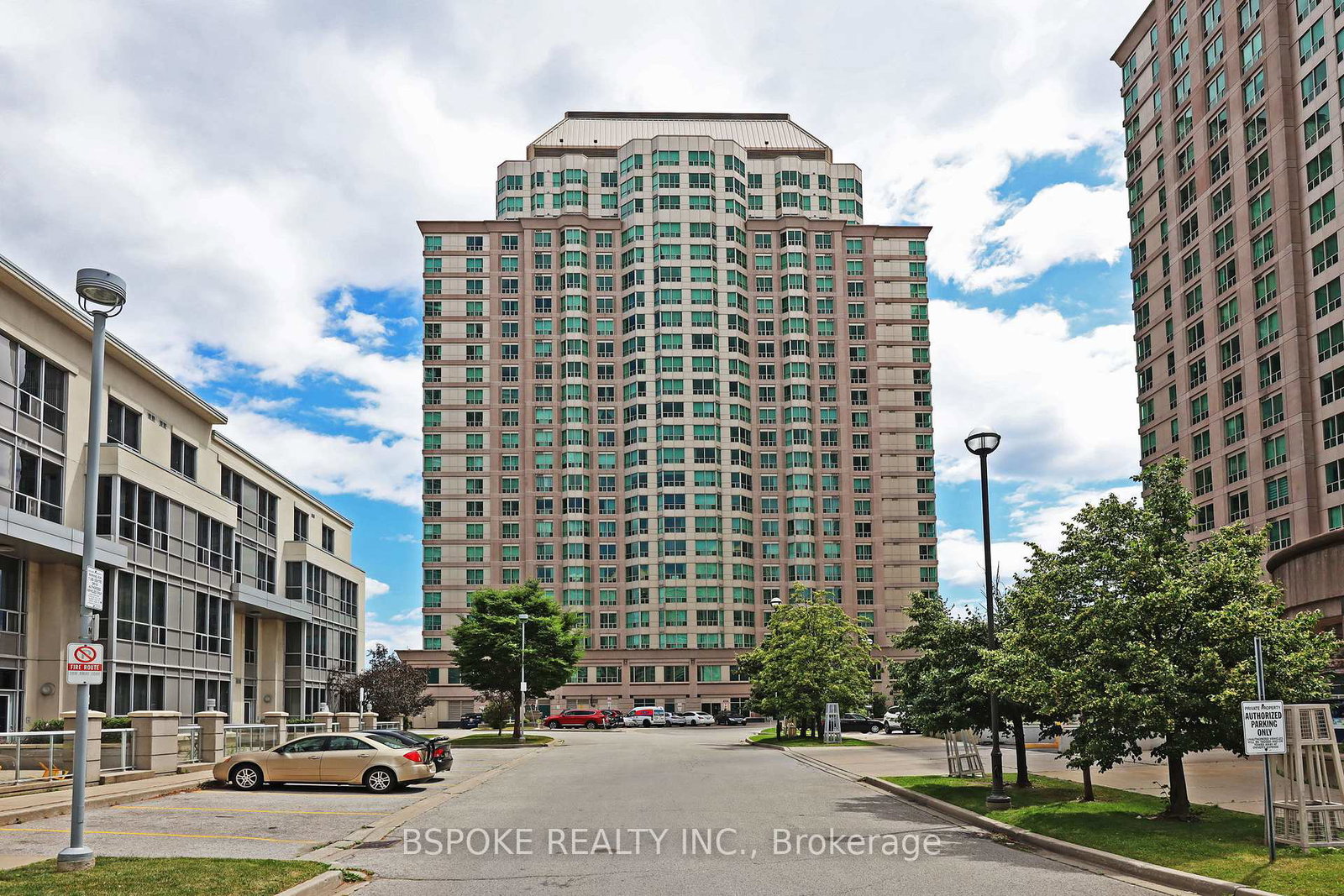 11-lee-centre-drive-scarborough-ontario-e13077844