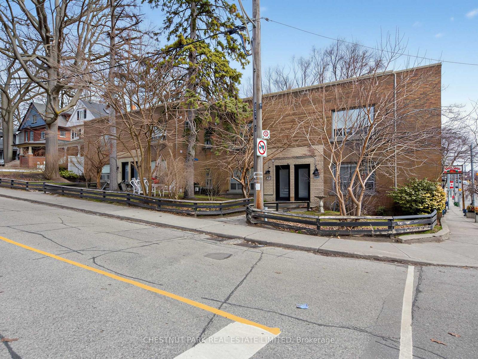 1-kingswood-road-toronto-ontario-e13078764