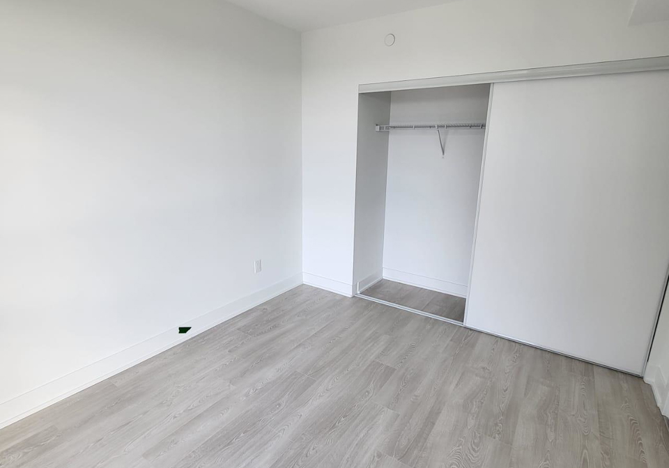 2545-simcoe-street-n-oshawa-ontario-e13078884