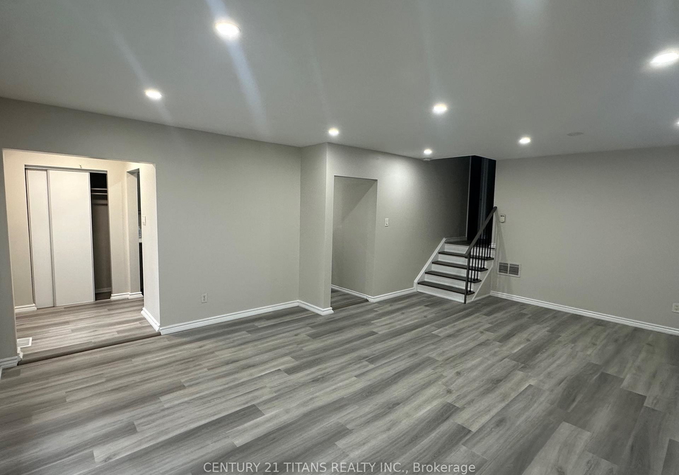 24-bailey-crescent-scarborough-ontario-e13079004