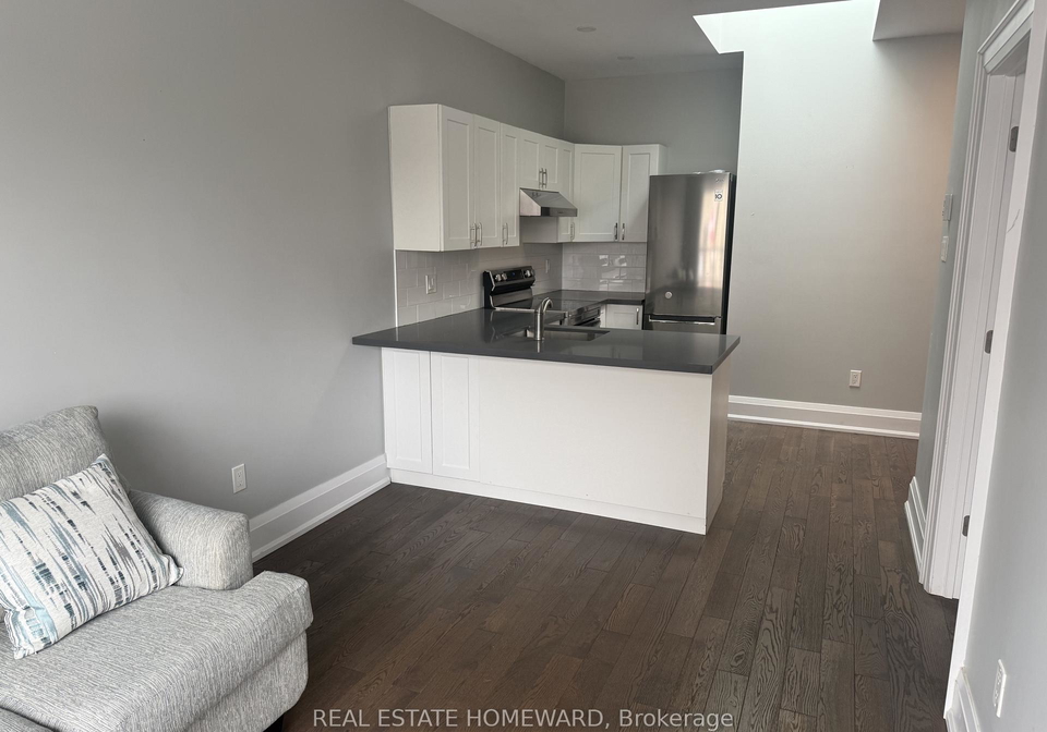 611-danforth-avenue-toronto-ontario-e13079598
