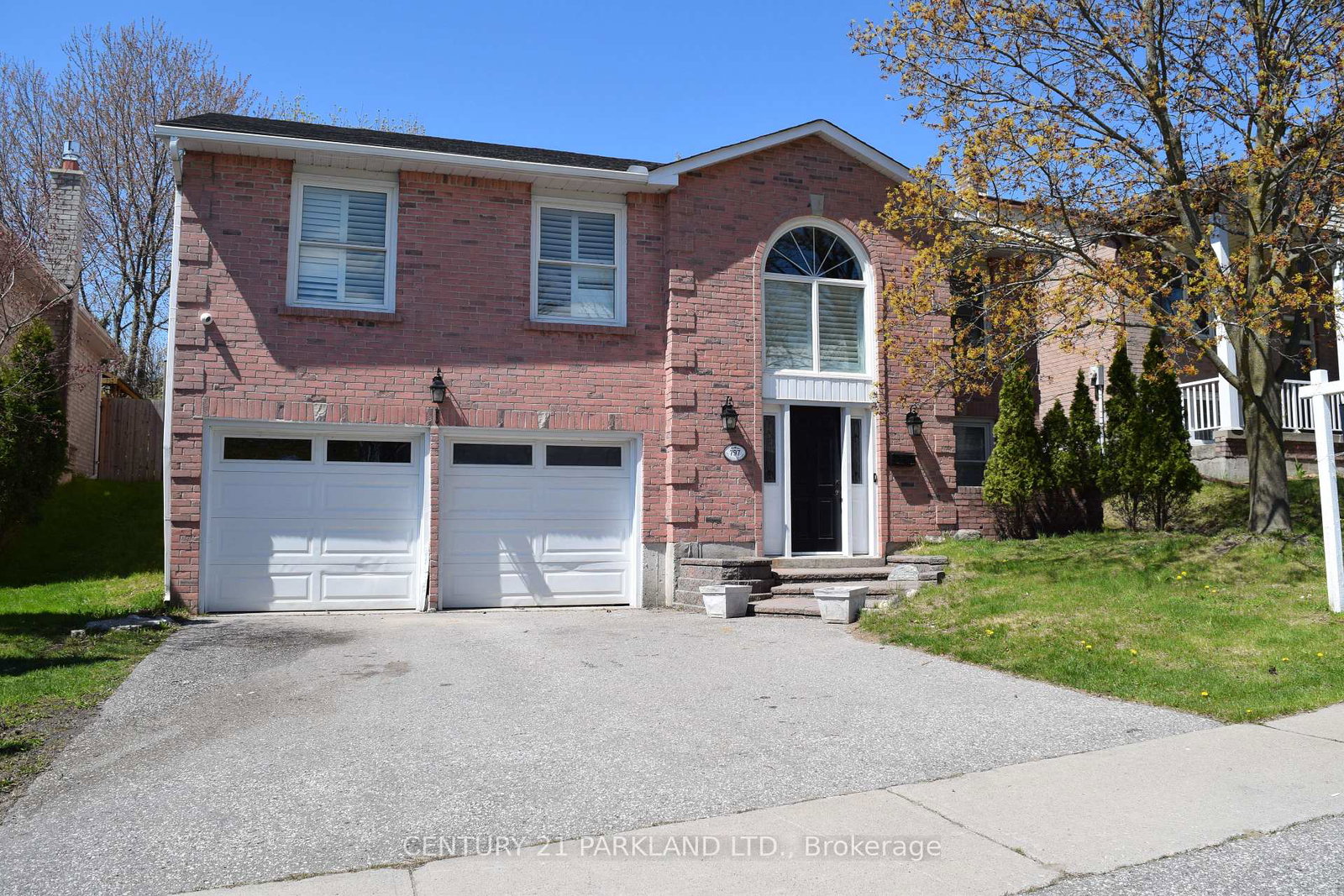 797-lochness-crescent-oshawa-ontario-e13079714