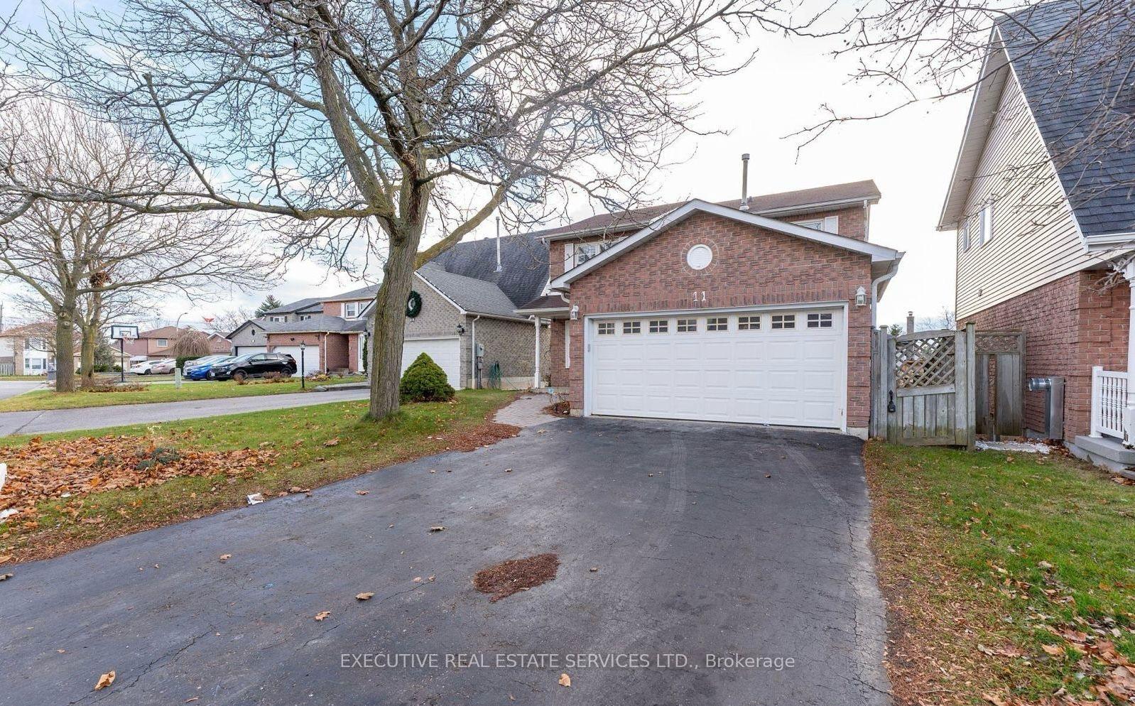 11-upland-drive-whitby-ontario-e13080692
