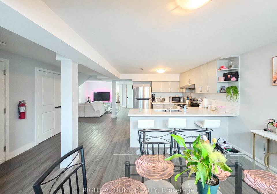 218-celina-street-oshawa-ontario-e13080706