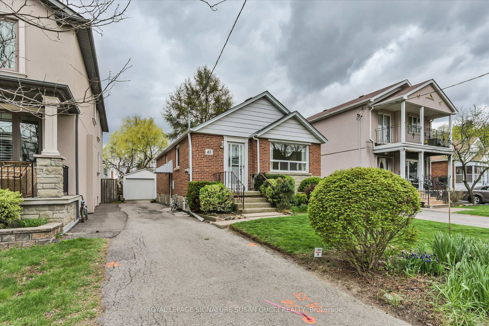 45-joanith-drive-east-york-ontario-e13081166