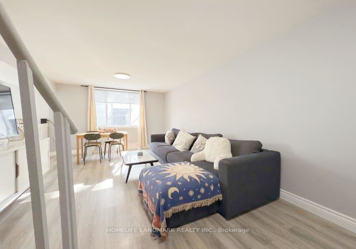 81-ed-square-scarborough-ontario-e13082176