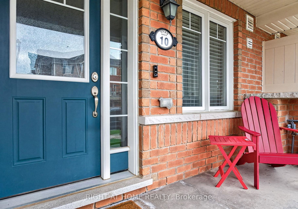 1725-pure-springs-boulevard-pickering-ontario-e13082378