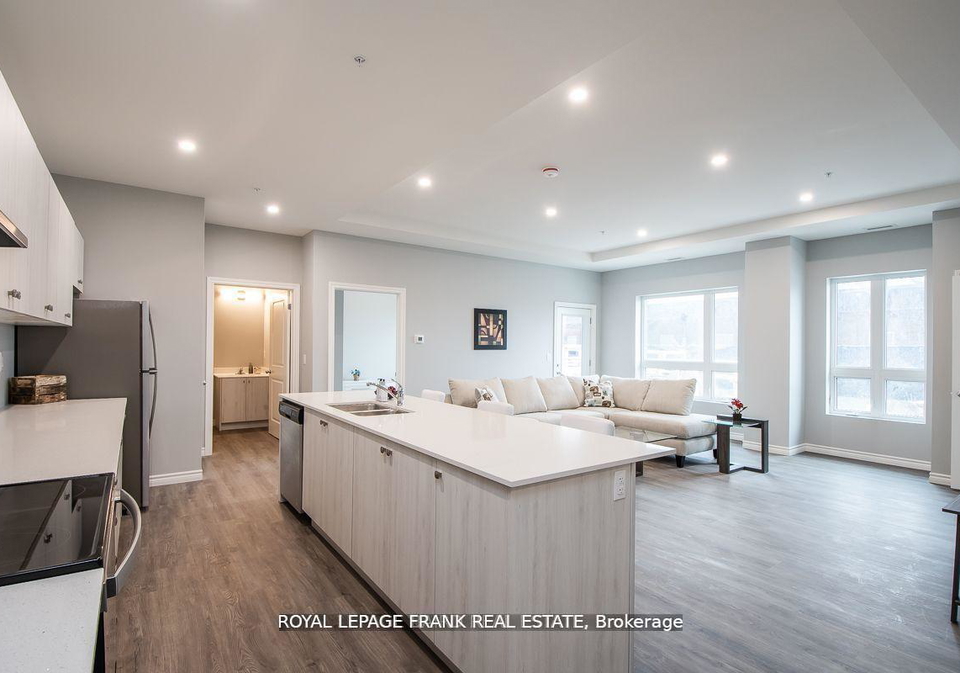 513-dundas-street-e-whitby-ontario-e13082794