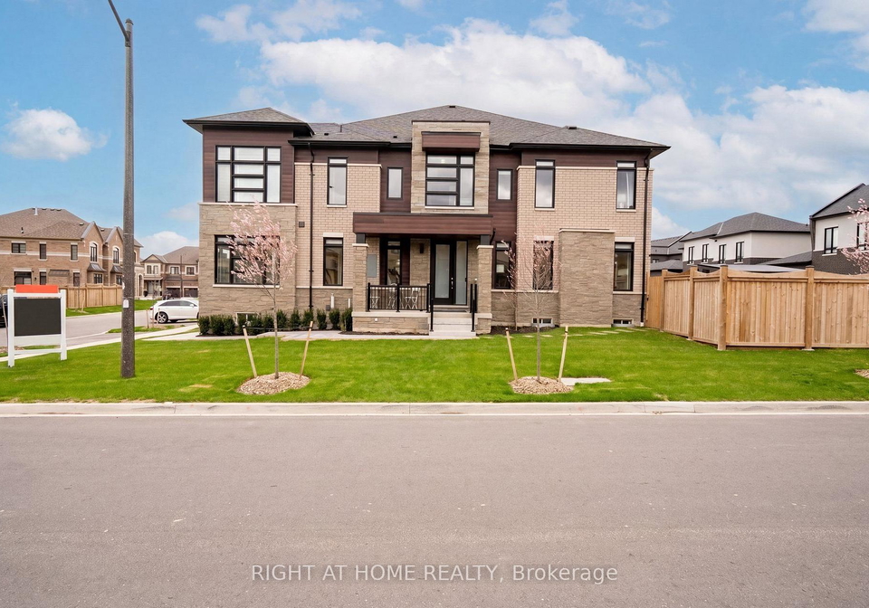 38-van-wart-street-whitby-ontario-e13083006
