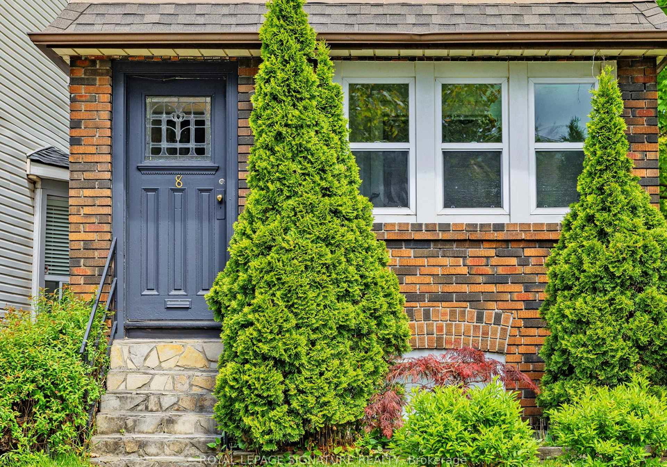 8-fairford-avenue-toronto-ontario-e13083092