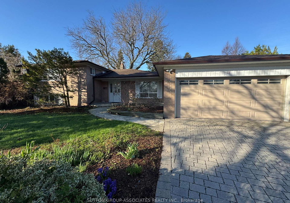11-castor-crescent-scarborough-ontario-e13083472