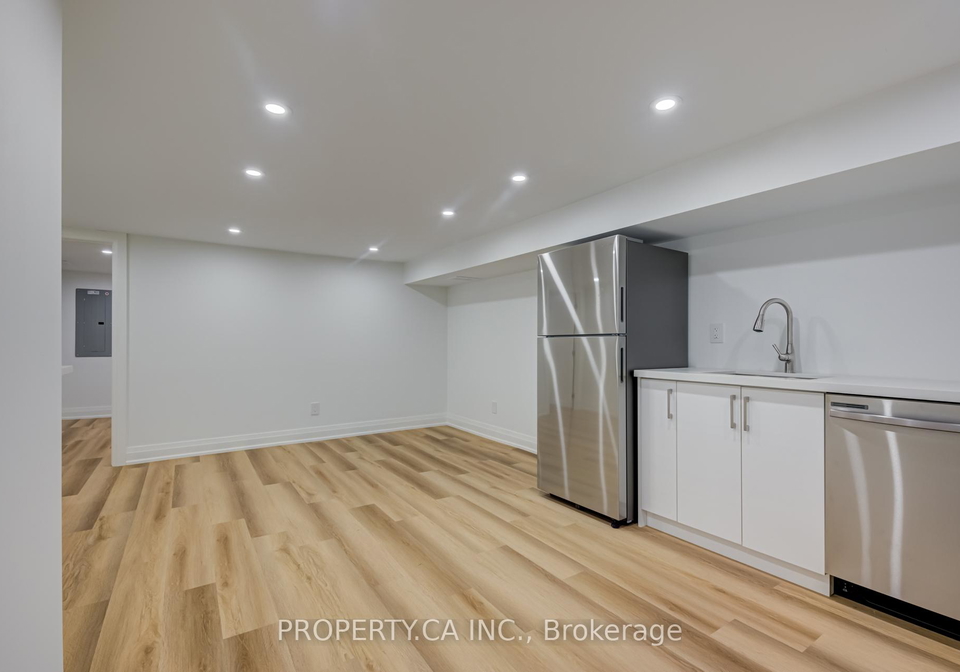 8-first-avenue-toronto-ontario-e13083494