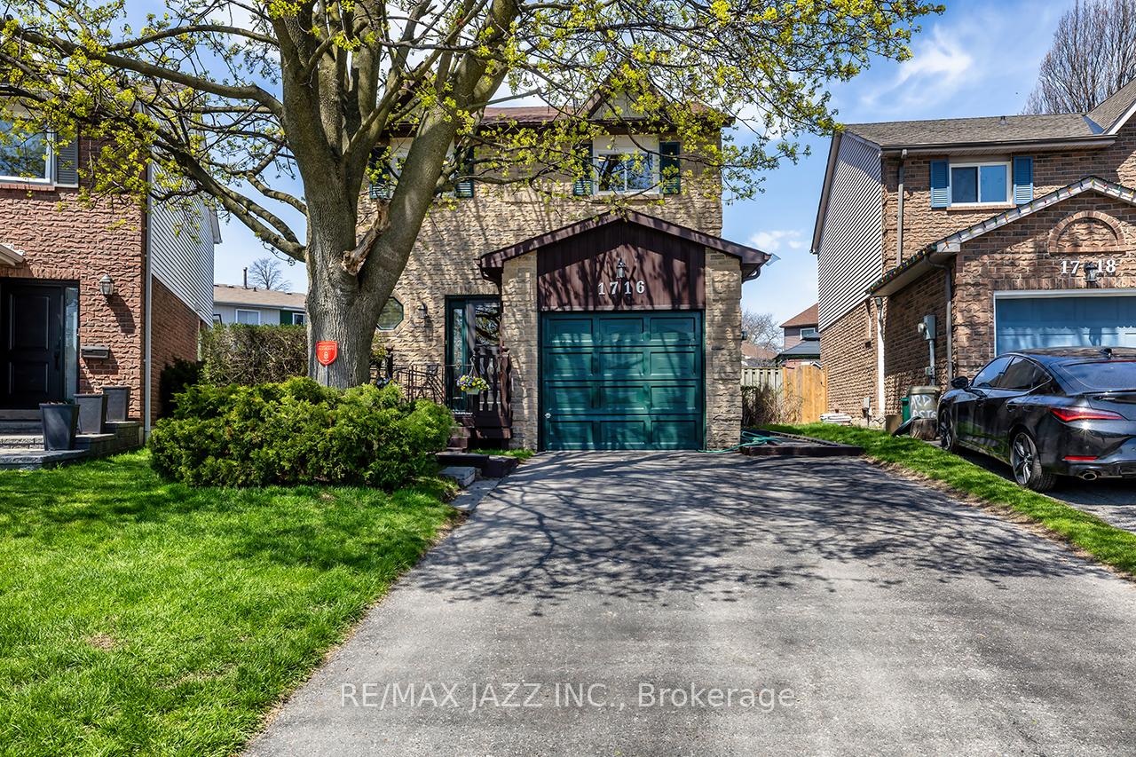 1716-minstrel-manor-pickering-ontario-e13083546