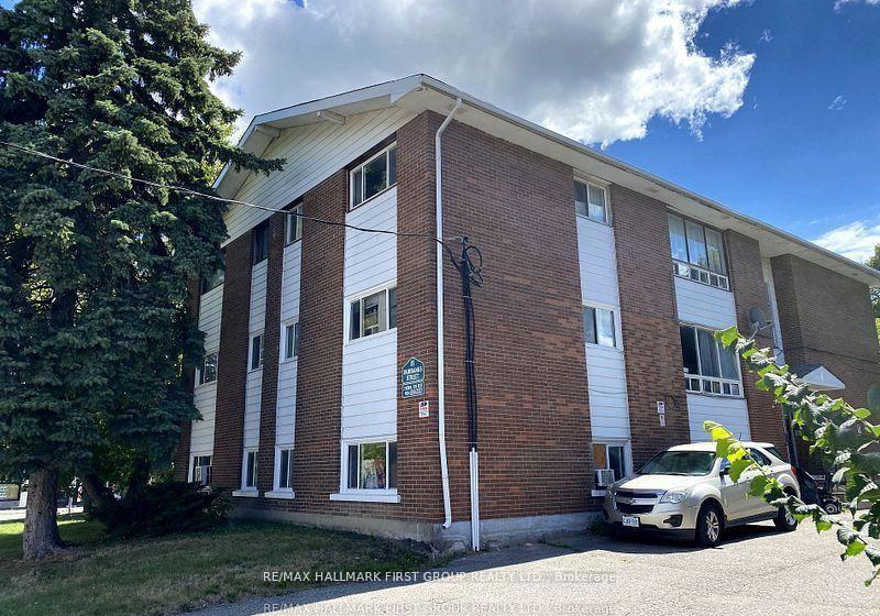 11-fairbanks-street-oshawa-ontario-e13084638