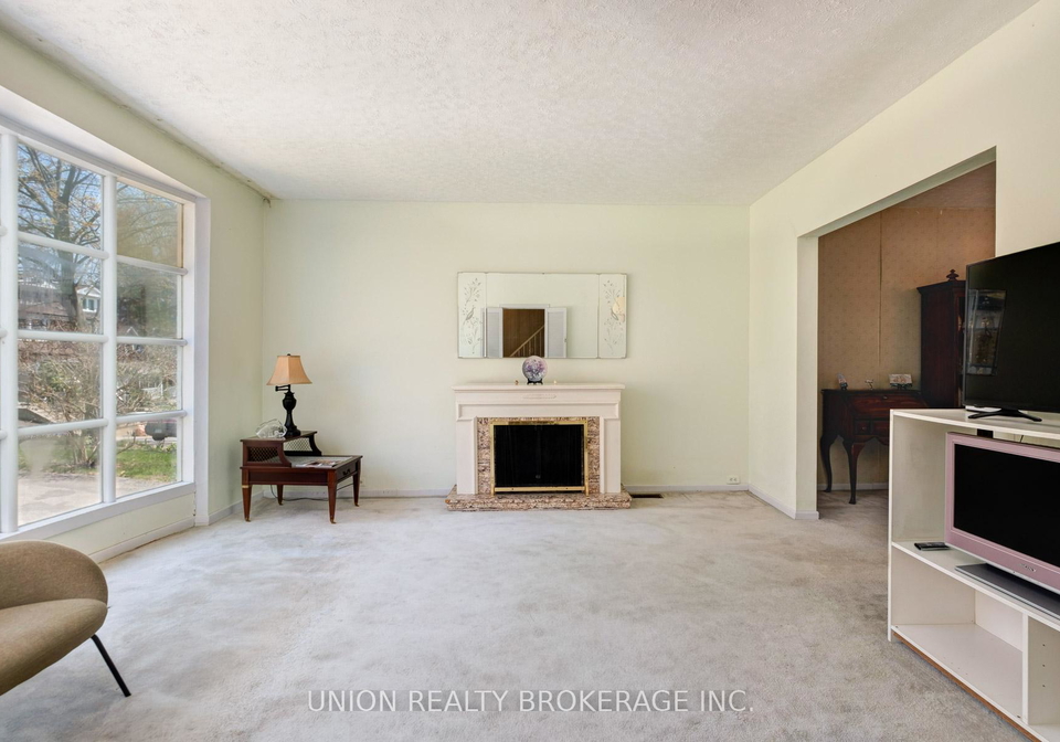 132-silver-birch-avenue-toronto-ontario-e13085296