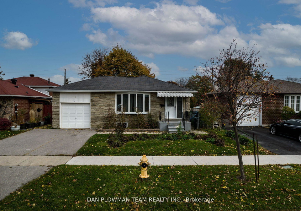 7-berkham-road-scarborough-ontario-e13085306