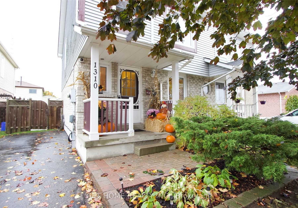 1310-charter-crescent-oshawa-ontario-e13085514