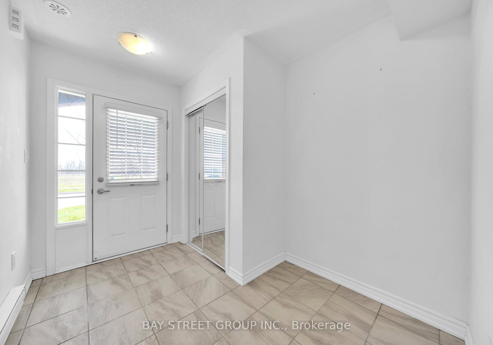 79-bluegill-crescent-whitby-ontario-e13085992