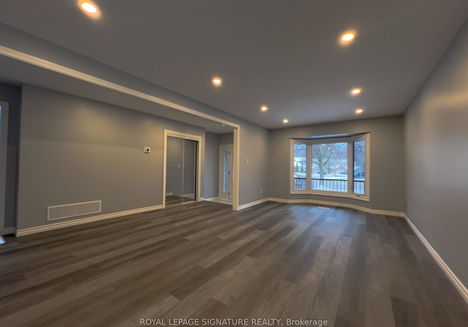 2111-lynn-heights-drive-pickering-ontario-e13086396