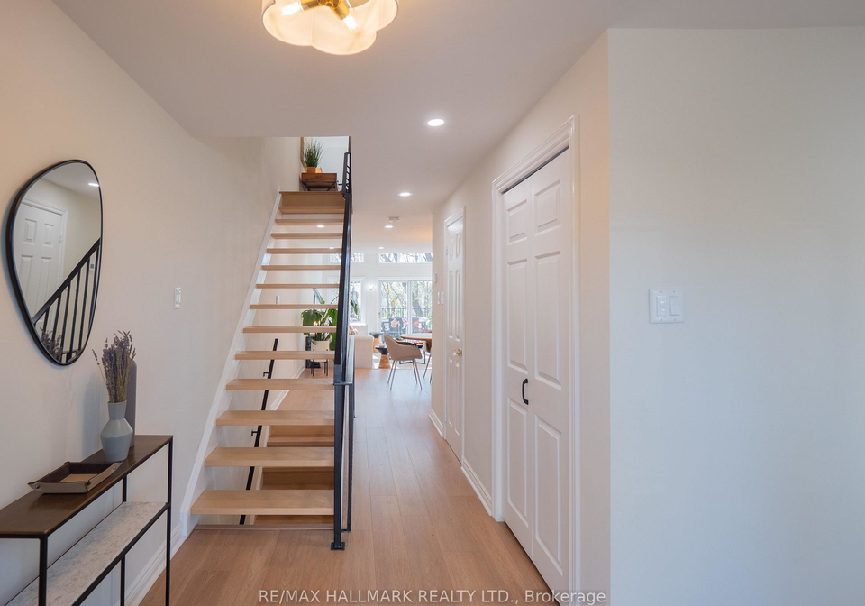 18-doncrest-road-east-york-ontario-e13086658