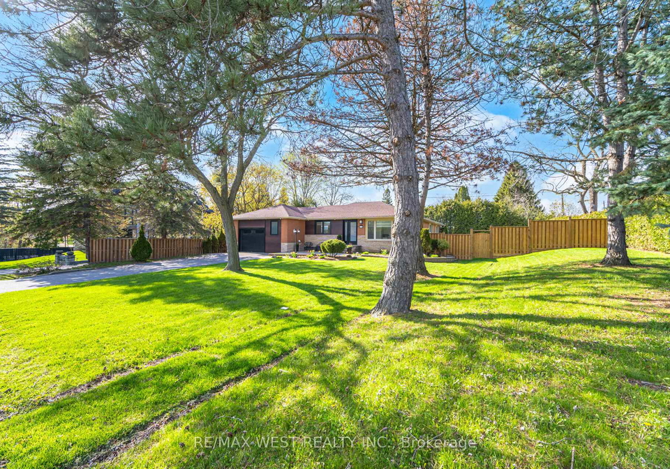 4-avon-court-whitby-ontario-e13086966