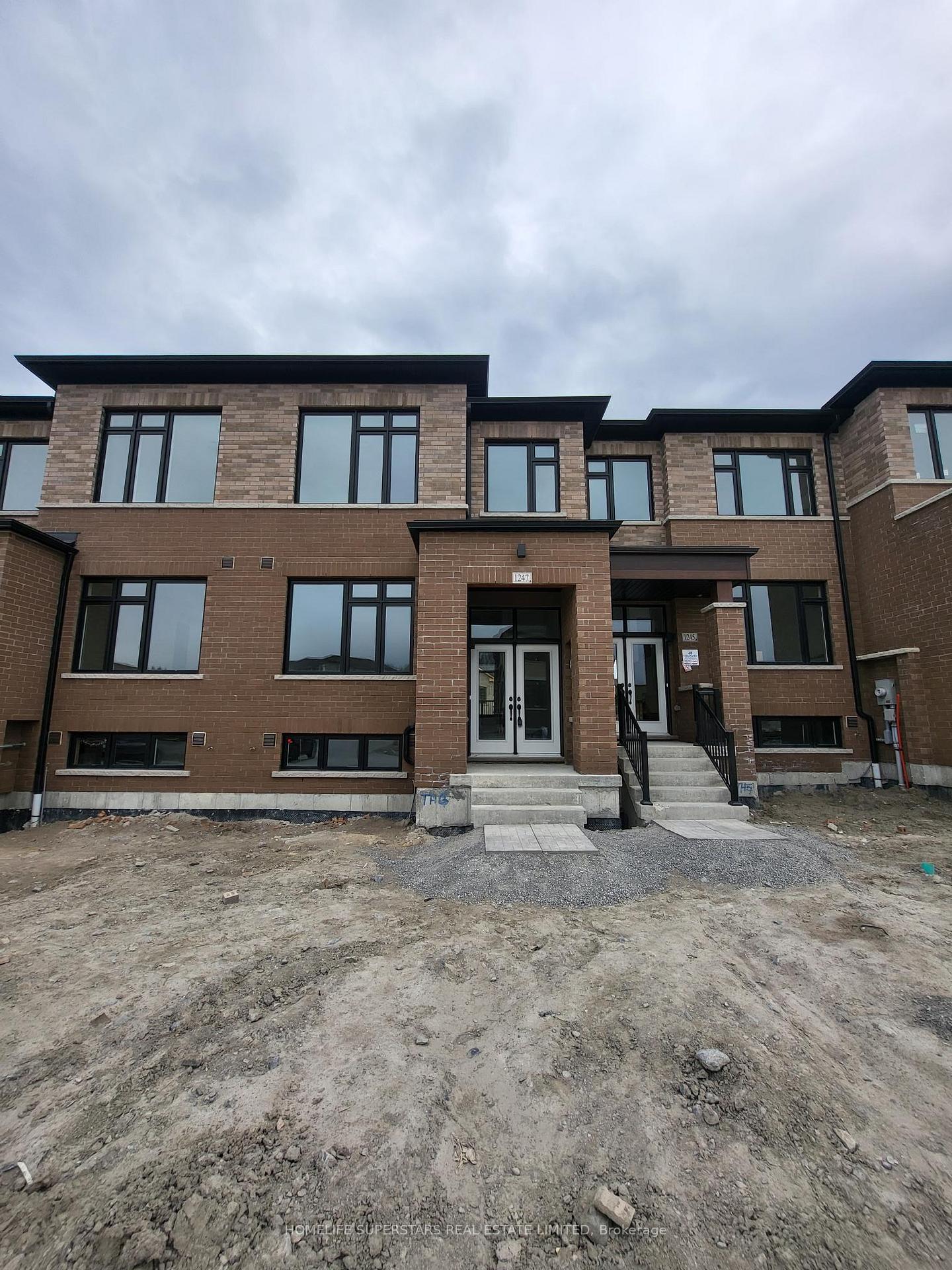 1247-winding-wood-trail-pickering-ontario-e13087688