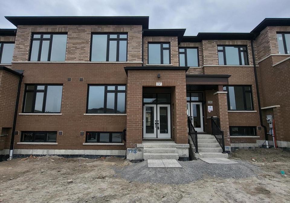 1247-winding-wood-trail-pickering-ontario-e13087688