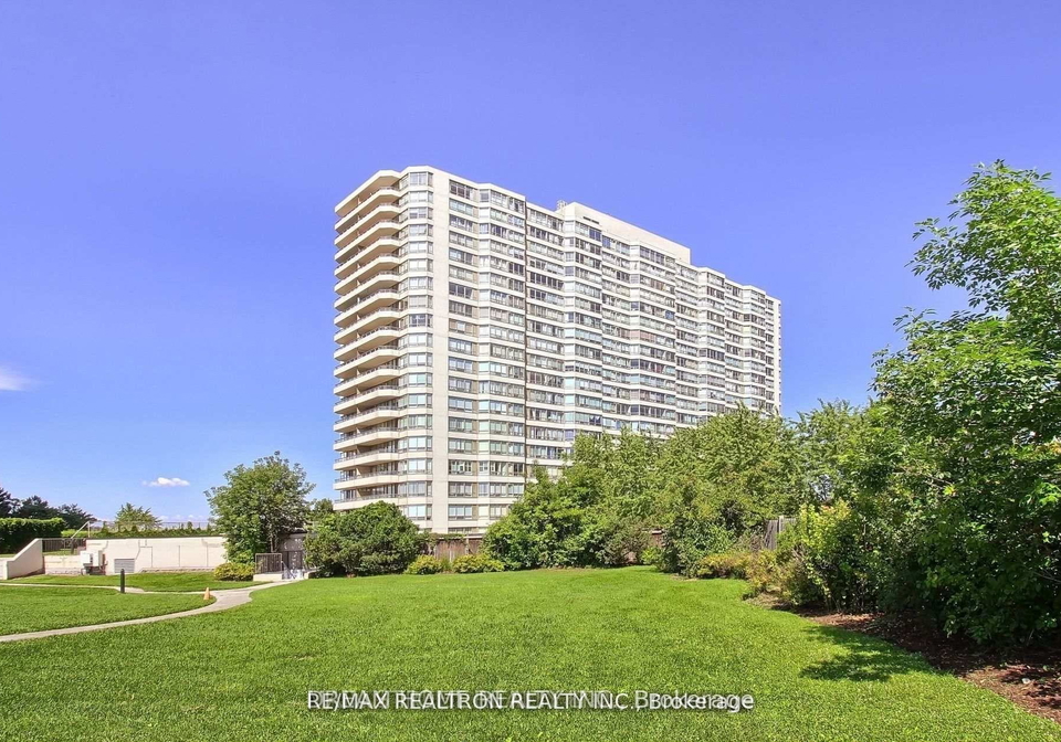5-greystone-walk-drive-scarborough-ontario-e13087718