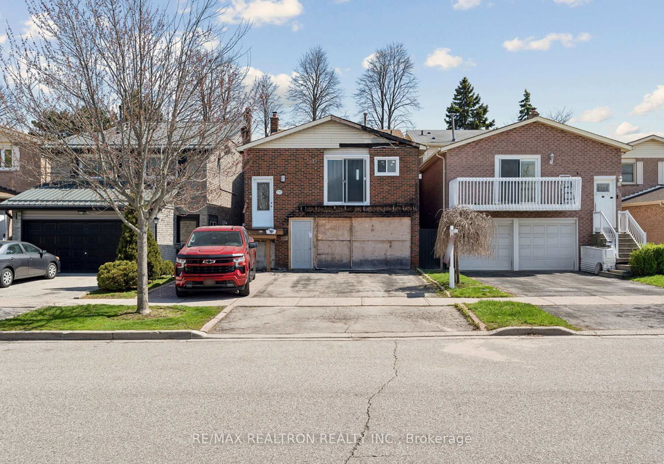 771-hampton-court-pickering-ontario-e13087774