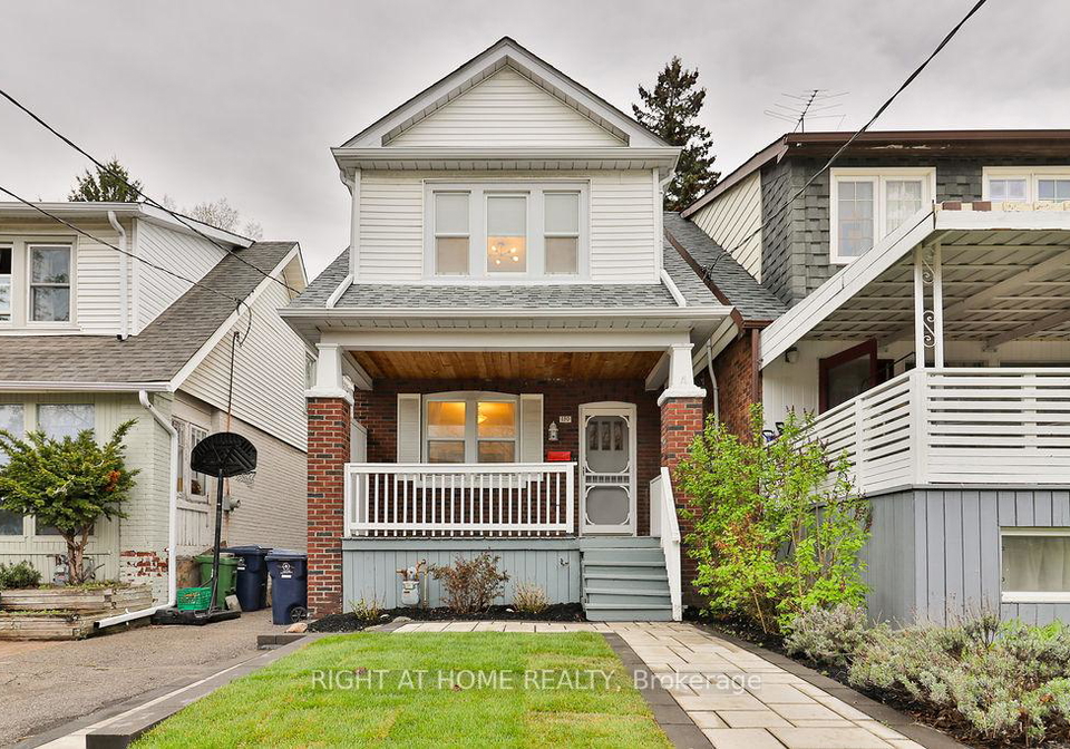 130-springdale-boulevard-east-york-ontario-e13087862